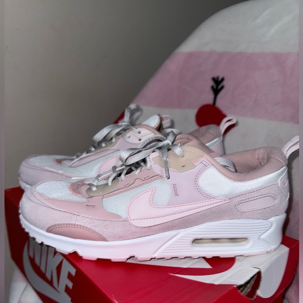 Nike Air Max 90 Futura In White/Pink Oxford/Barely Rose Women’s Size 11.5 - Picture 4 of 7